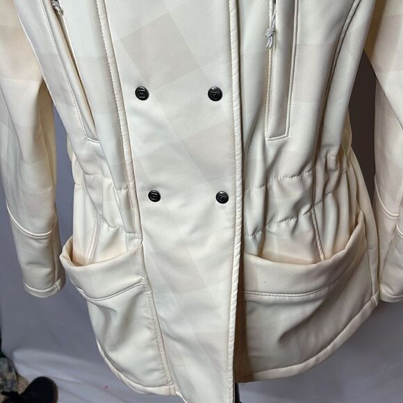 Avalanche Cream/Checkered Weather Shield Protection Layer Jacket. Size Large. - Picture 3 of 14